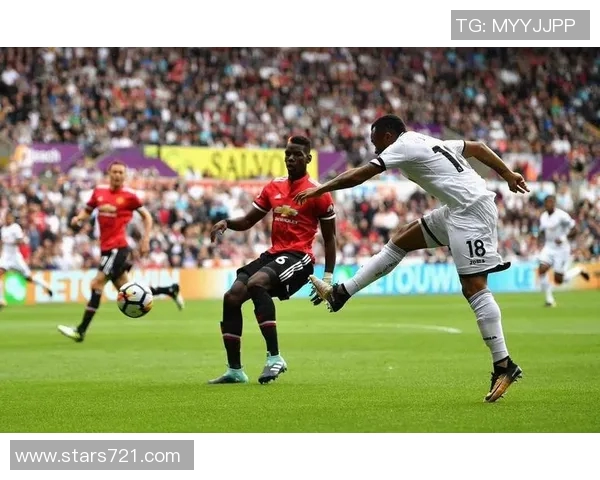 曼联与斯旺西精彩对决集锦回顾赛场瞬间尽显足球魅力与激情 曼联与斯旺西精彩对决集锦回顾赛场瞬间尽显足球魅力与激情